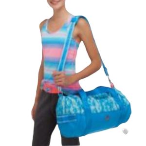 Lululemon Iviva Gym Bag New